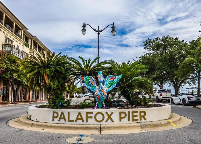 Duplex -downtown With Private Hot Tub * Pensacola